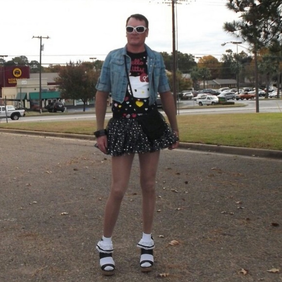 Meet your Posher, James - Picture 1 of 16